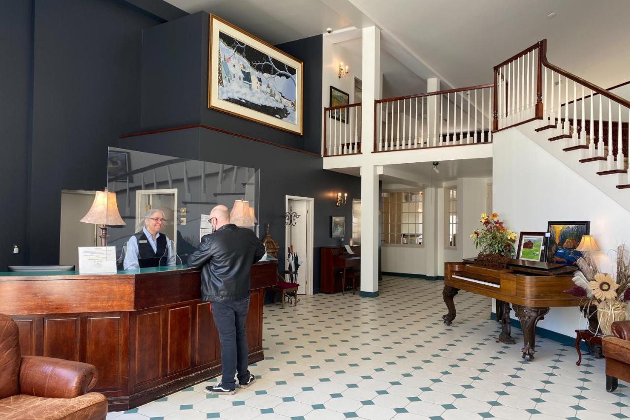 Auberge de la Montagne Coupée Saint Jean De Matha Extérieur photo